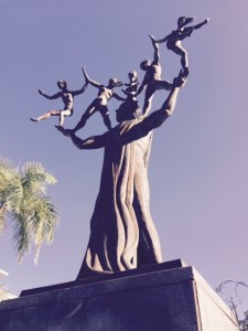 SanJuanTeacherStatue